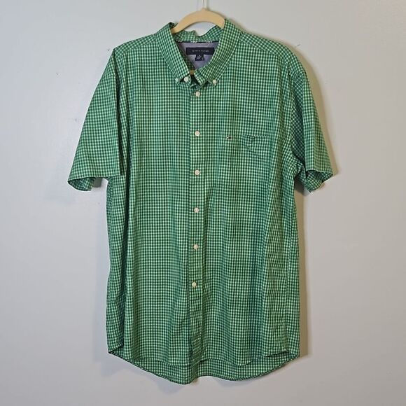 Tommy Hilfiger Other - Tommy Hilfiger green/white short sleeved button up. Size XL.